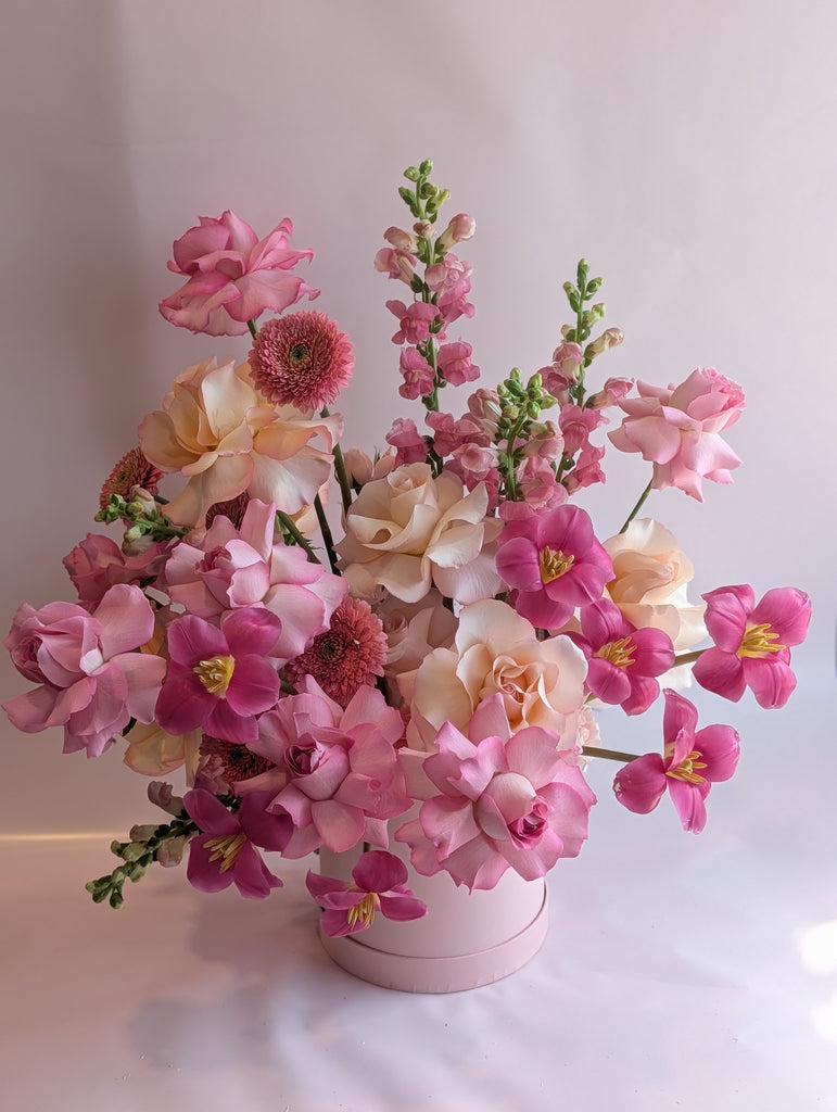 La Vie En Rose Flower Box
