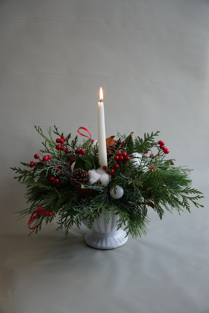 The Cottonberry Centrepiece - Beaudry Flowers