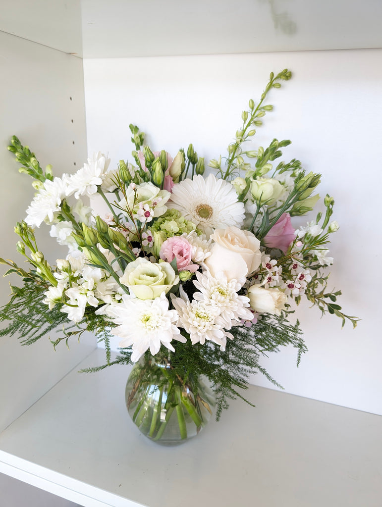 Light Blush Vase Arrangement - Beaudry Flowers