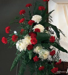 Easel Spray Carnations and Mums - Beaudry Flowers