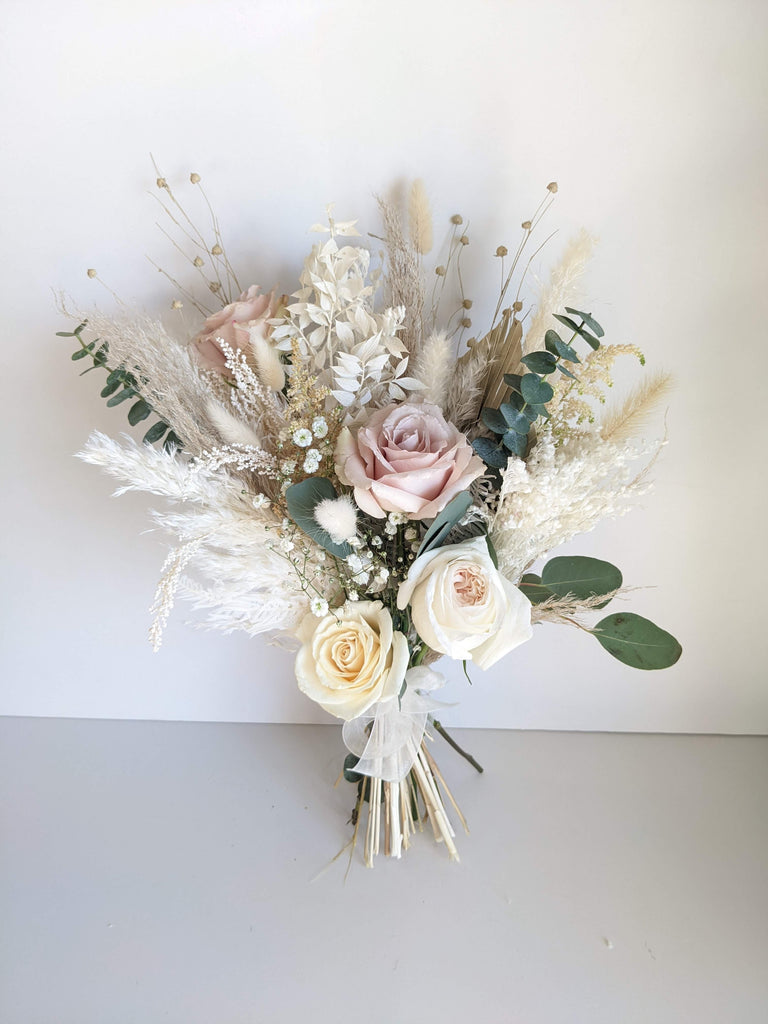 Kimberley Dried Bouquet - Beaudry Flowers