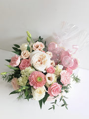 The Sweetheart Flower Box - Beaudry Flowers