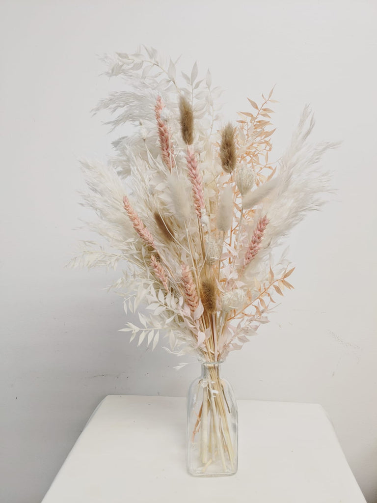 Eevee Dried Bud Vase Arrangement (SIMILAR) - Beaudry Flowers